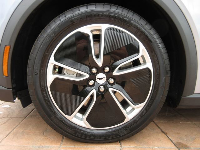 Certified 2022 Ford Mustang Mach-E Select w/ Comfort/Technology Package image 10