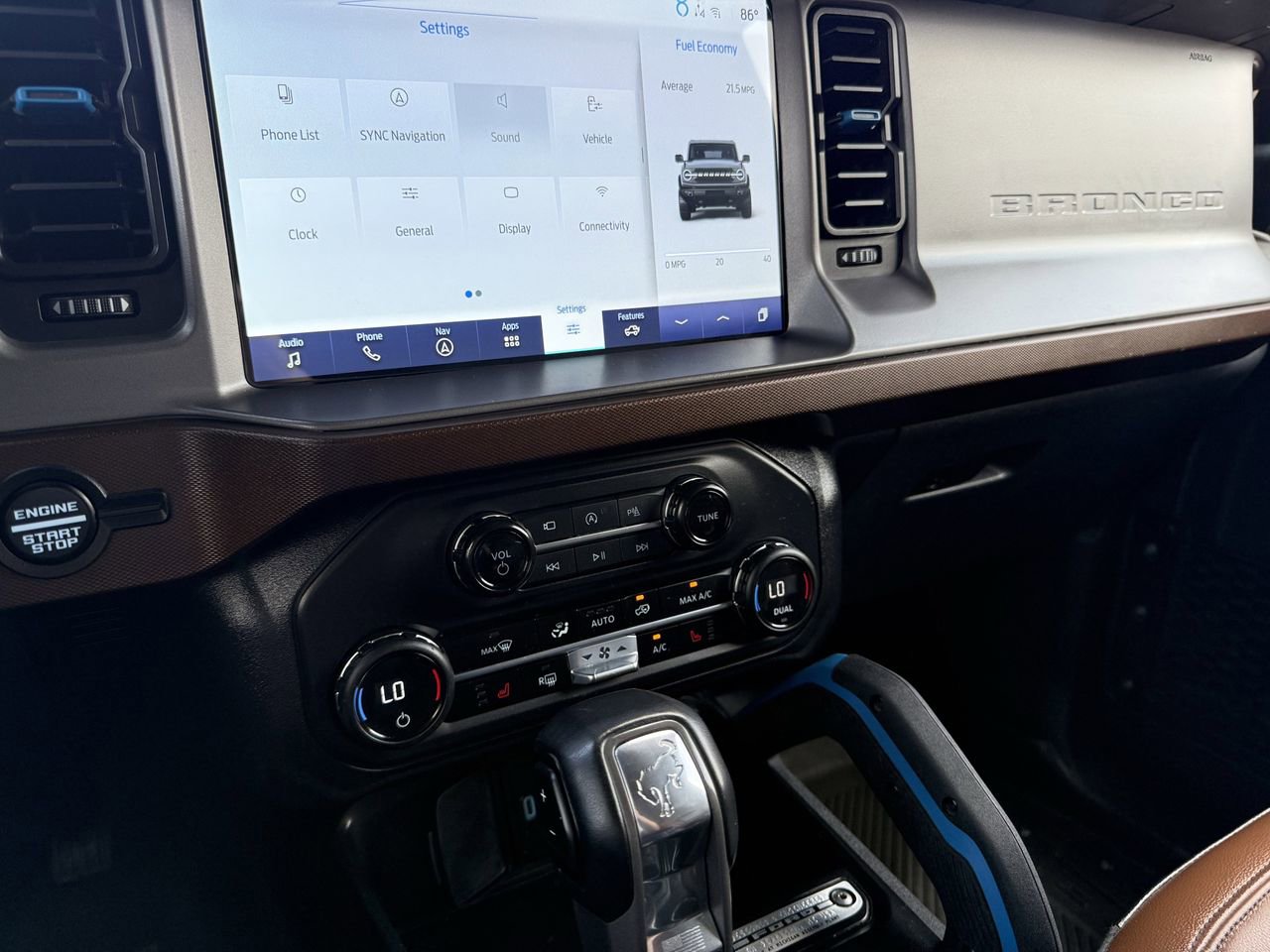 Certified 2023 Ford Bronco Outer Banks AWD/4WD image 15