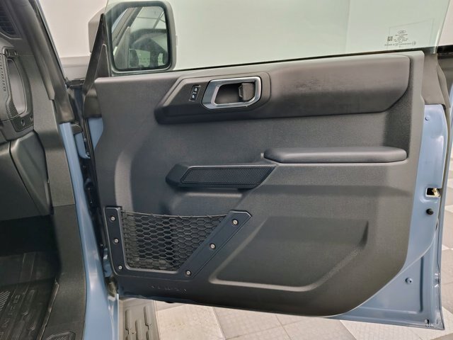 Certified 2025 Ford Bronco Outer Banks AWD/4WD image 27