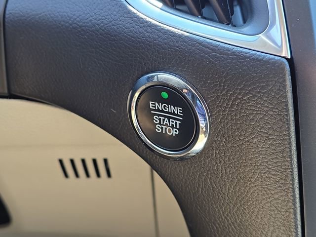 Certified 2023 Ford Edge Titanium image 23