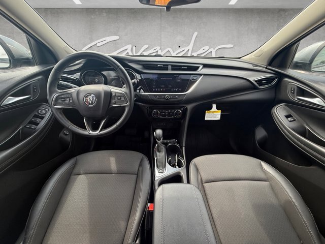 Used 2023 Buick Encore GX Select w/ Sport Touring Package FWD image 18