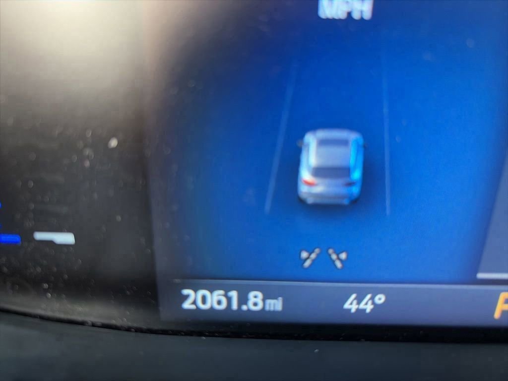 Certified 2025 Ford Escape Active w/ Cold Weather Package image 16