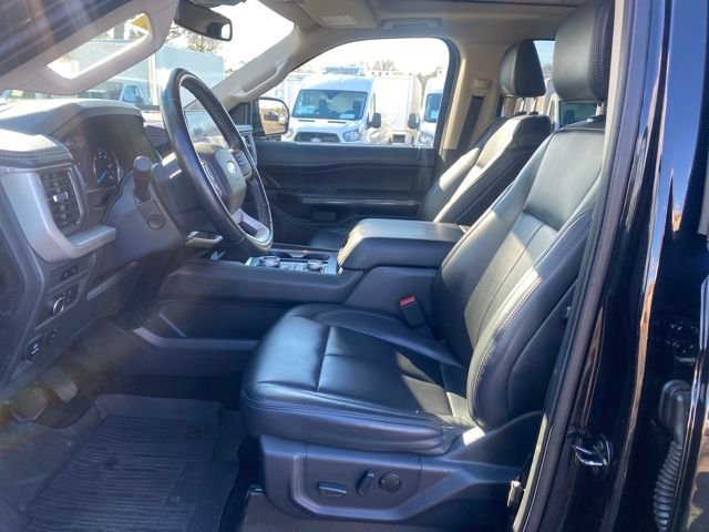 Certified 2023 Ford Expedition XLT image 14