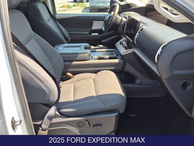 Certified 2025 Ford Expedition Max Active AWD/4WD image 27