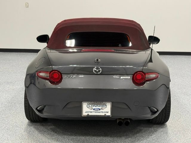 Used 2018 MAZDA MX-5 Miata Grand Touring RWD image 13