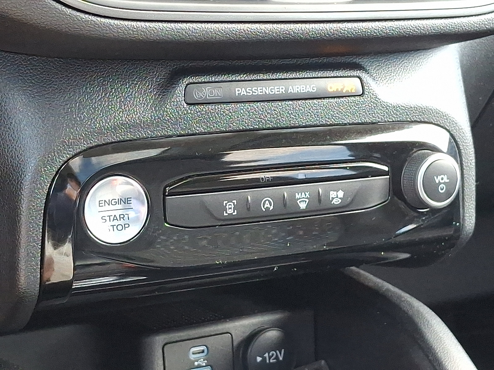 Certified 2023 Ford Escape Active w/ Tech Pack #1 AWD/4WD image 16
