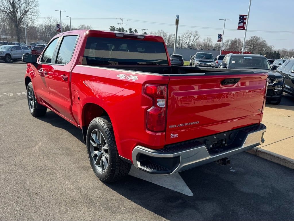 Used 2023 Chevrolet Silverado 1500 LT AWD/4WD image 7