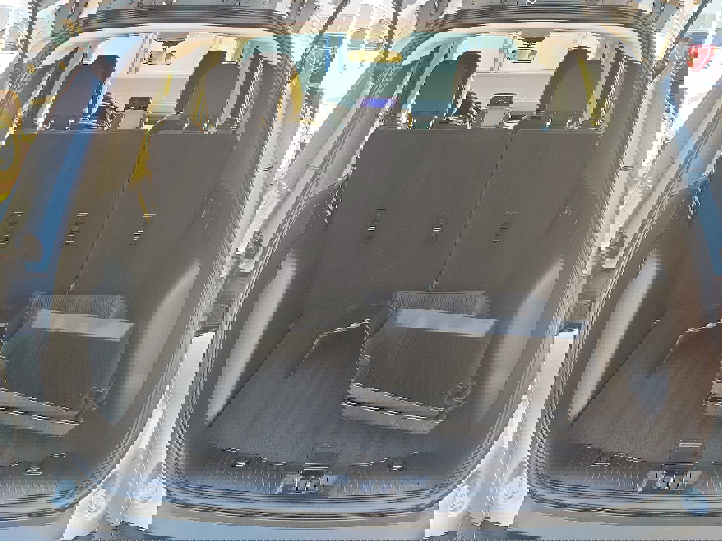 Certified 2021 Ford Escape SE image 8