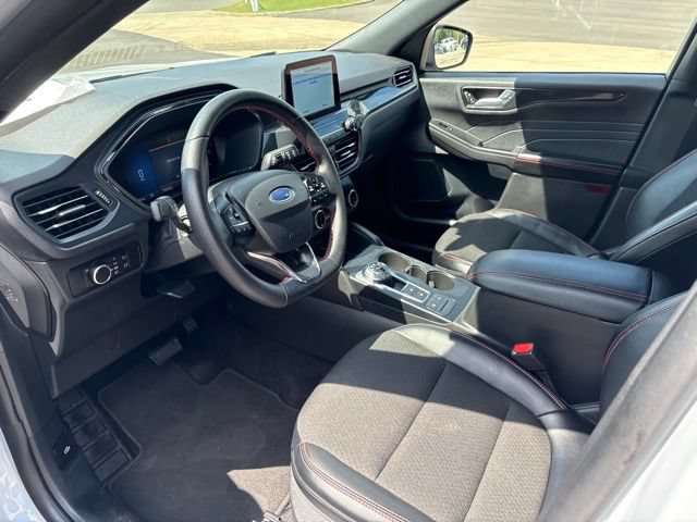 Certified 2025 Ford Escape ST-Line FWD image 8