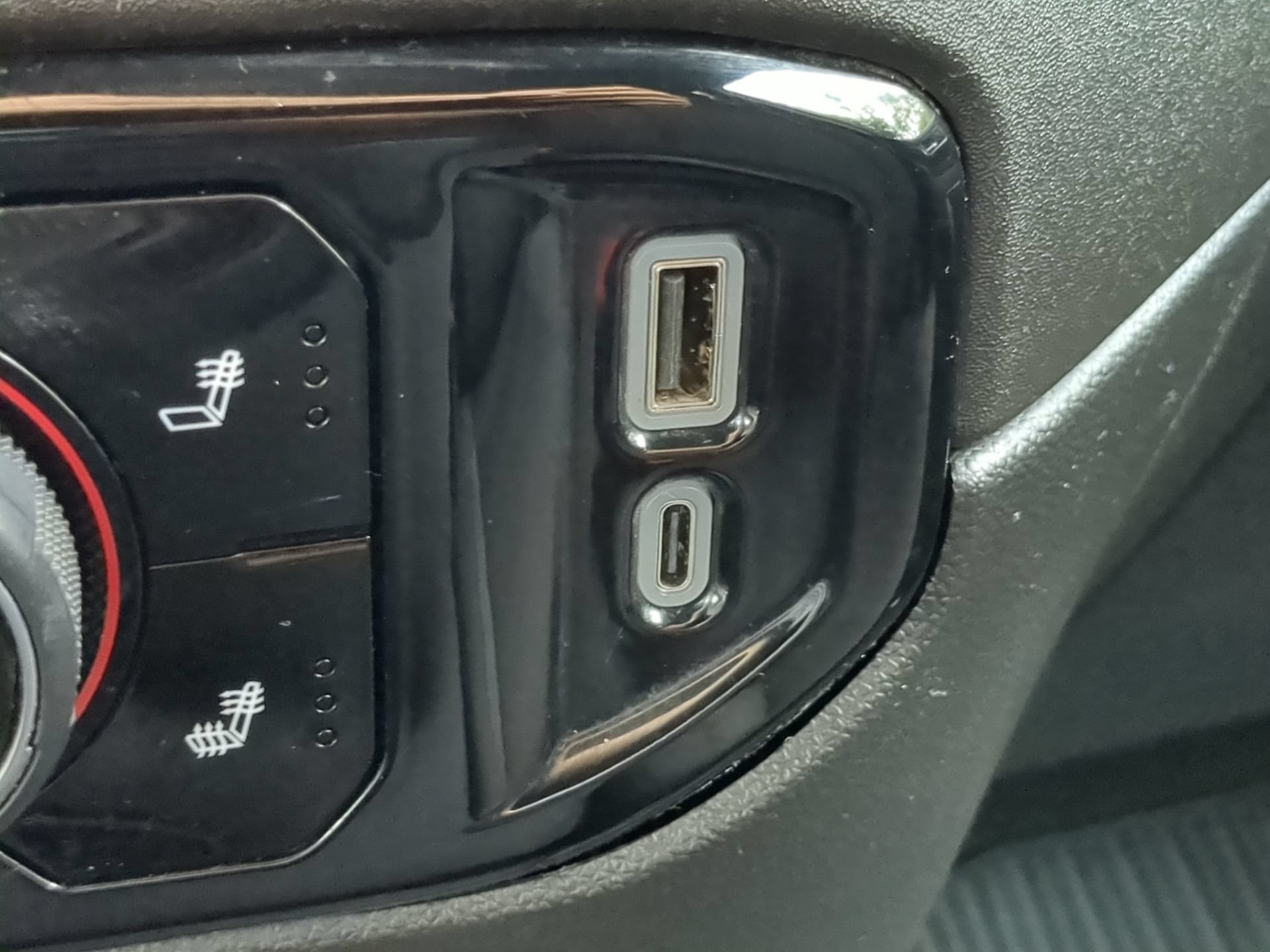 Used 2025 Chevrolet Silverado 2500 LT w/ Convenience Package AWD/4WD image 61