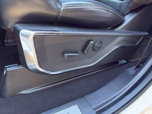 Certified 2024 Ford F450 Platinum w/ FX4 Off-Road Package image 16