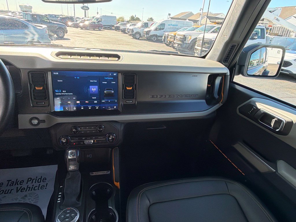 Certified 2023 Ford Bronco Badlands w/ Sasquatch Package AWD/4WD image 25