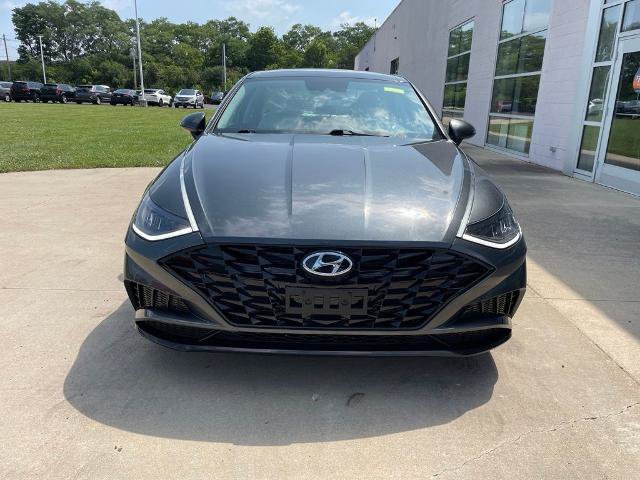 Used 2022 Hyundai Sonata SEL w/ Convenience Package FWD image 3