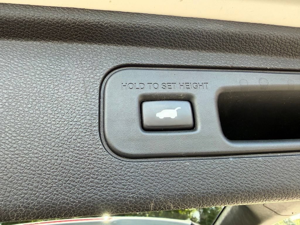 Used 2019 Honda Odyssey Elite image 51