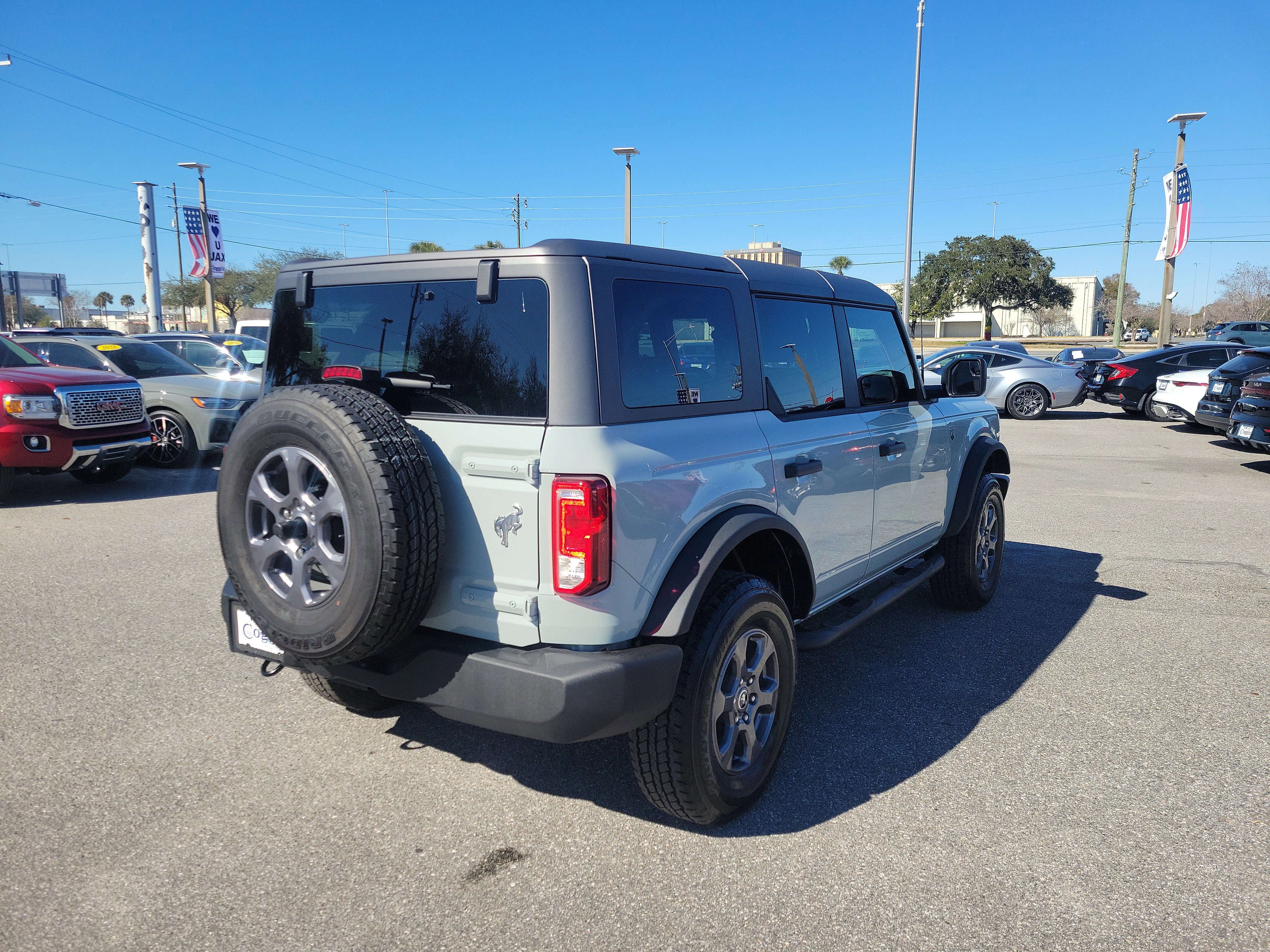 Certified 2024 Ford Bronco Big Bend image 3
