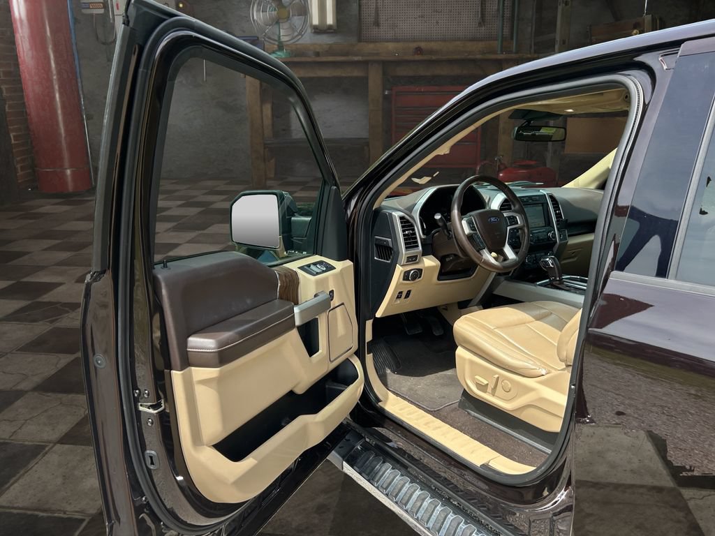 Certified 2019 Ford F150 Lariat AWD/4WD image 17