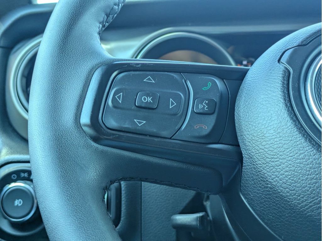 Used 2023 Jeep Wrangler Unlimited Sport AWD/4WD image 22