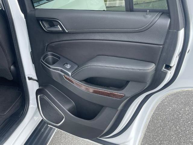 Used 2019 GMC Yukon SLE w/ SLE Value Package AWD/4WD image 19