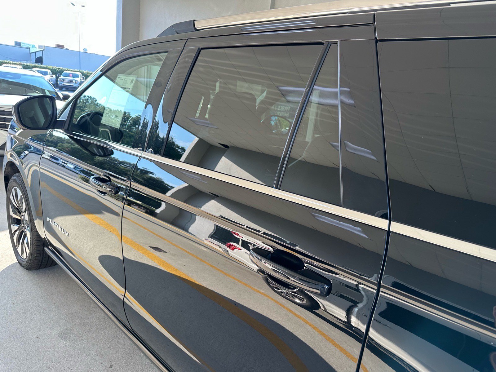 Certified 2025 Ford Expedition Max Platinum w/ Driver's Package AWD/4WD image 12