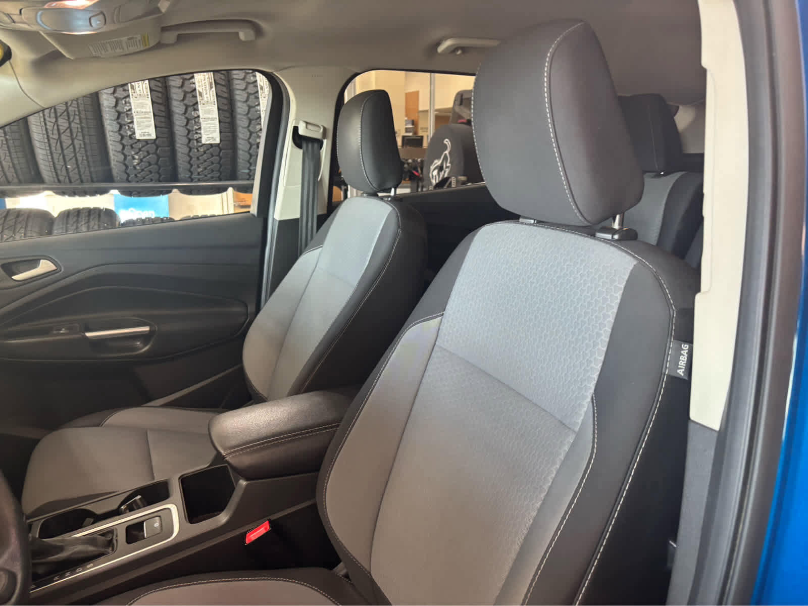 Certified 2018 Ford Escape SE w/ SE Sync 3 Package image 12