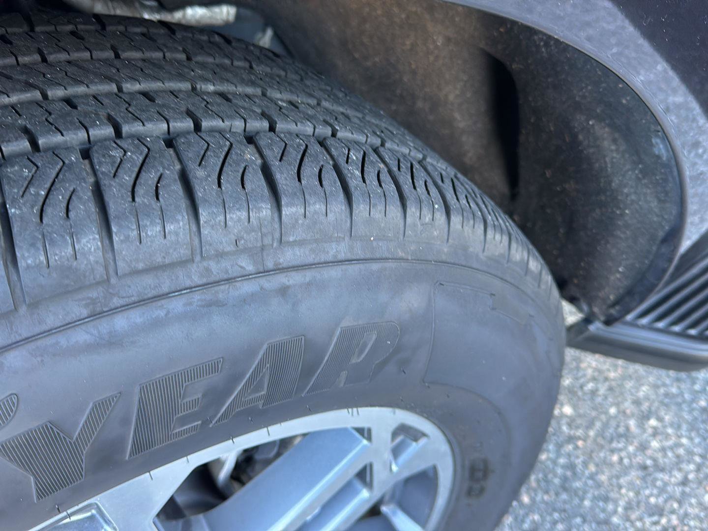 Certified 2025 Ford Expedition Active image 37