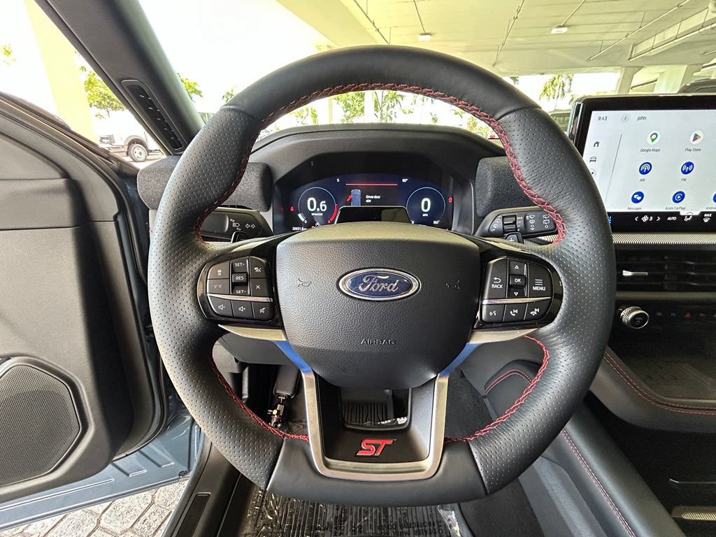 Certified 2025 Ford Explorer ST AWD/4WD image 17