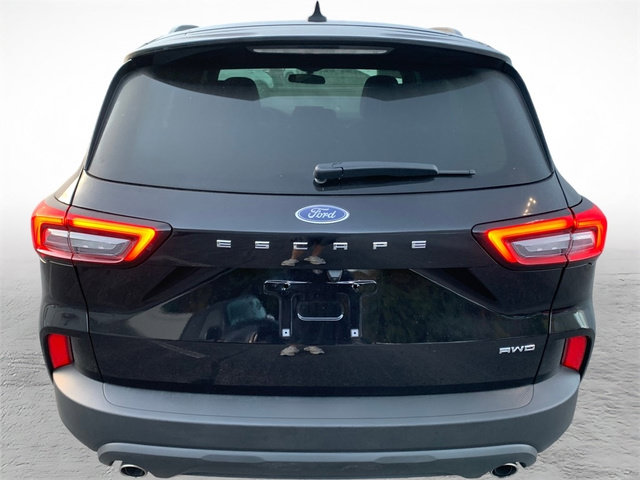 Certified 2025 Ford Escape ST-Line AWD/4WD image 3