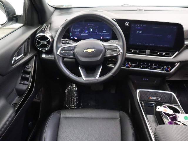 Used 2025 Chevrolet Equinox LT w/ Convenience Package II FWD image 18