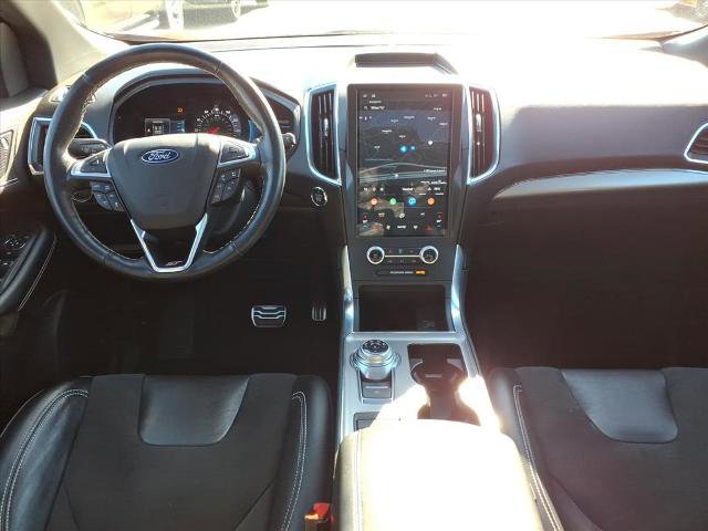 Certified 2022 Ford Edge ST w/ Equipment Group 401A image 10