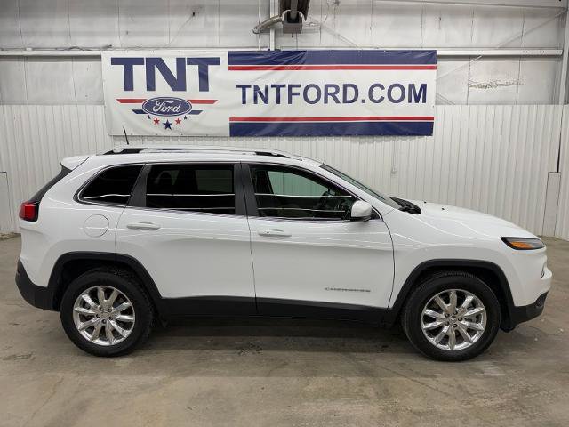 Used 2017 Jeep Cherokee Limited w/ Luxury Group