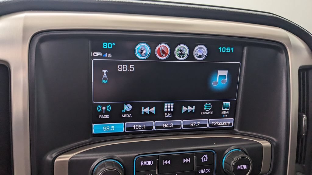 Used 2019 GMC Sierra 2500 Denali w/ Suspension Package, Off-Road AWD/4WD image 24