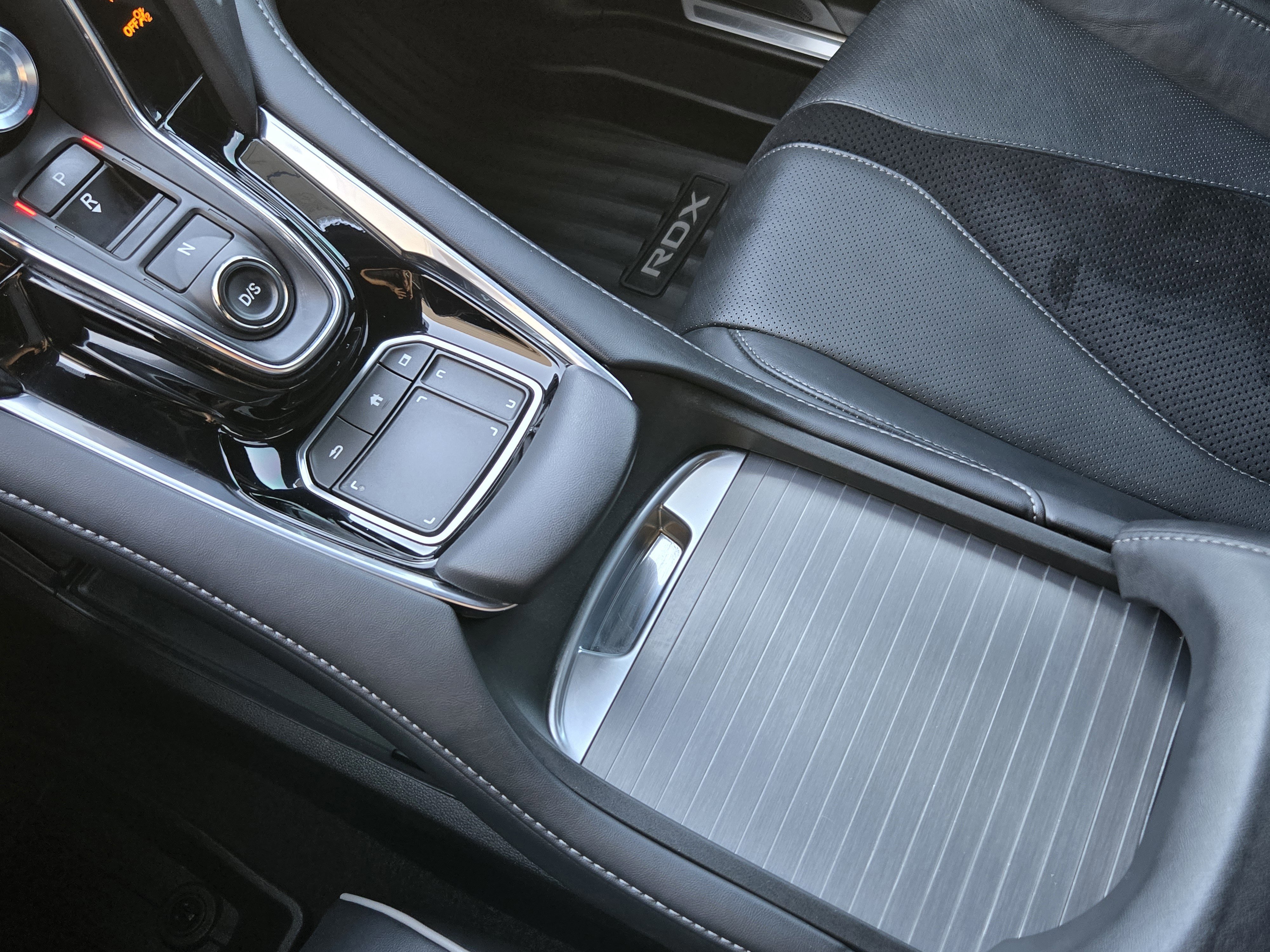 Used 2019 Acura RDX A-Spec image 15