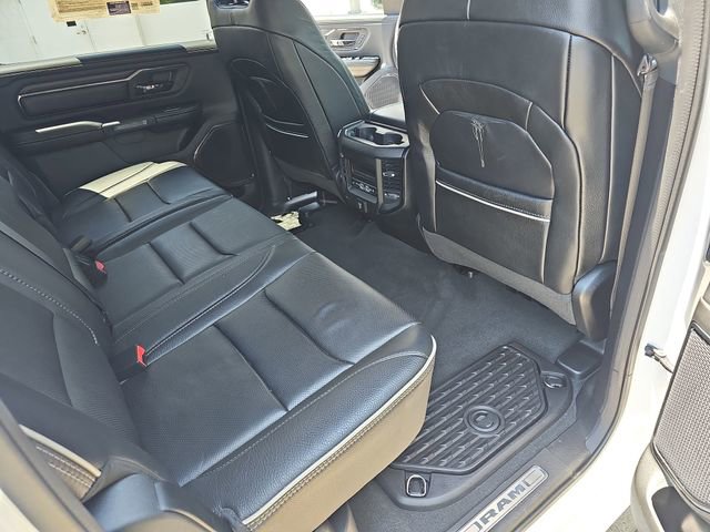 Used 2023 RAM 1500 Limited AWD/4WD image 11