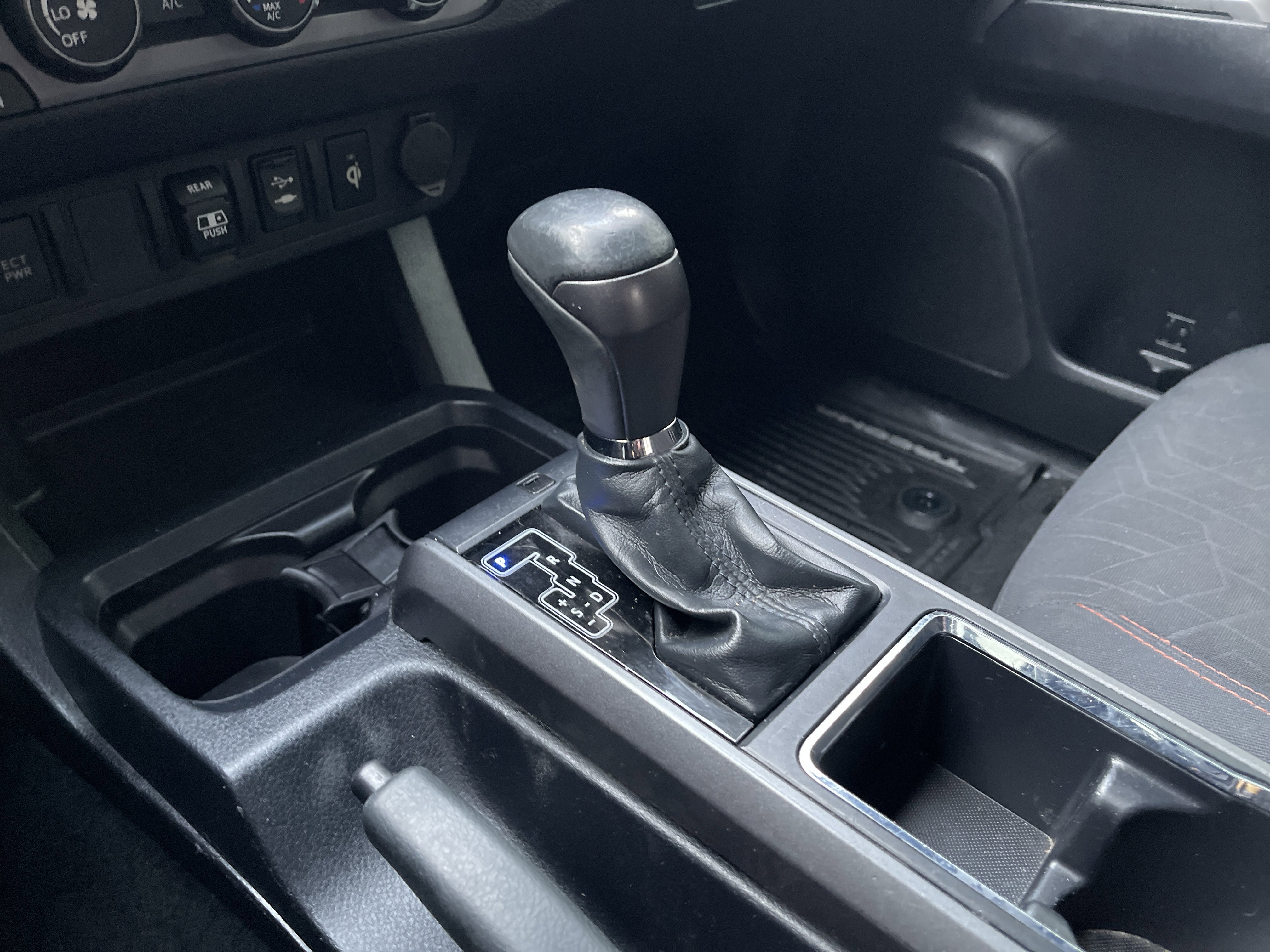 Used 2019 Toyota Tacoma TRD Sport image 20