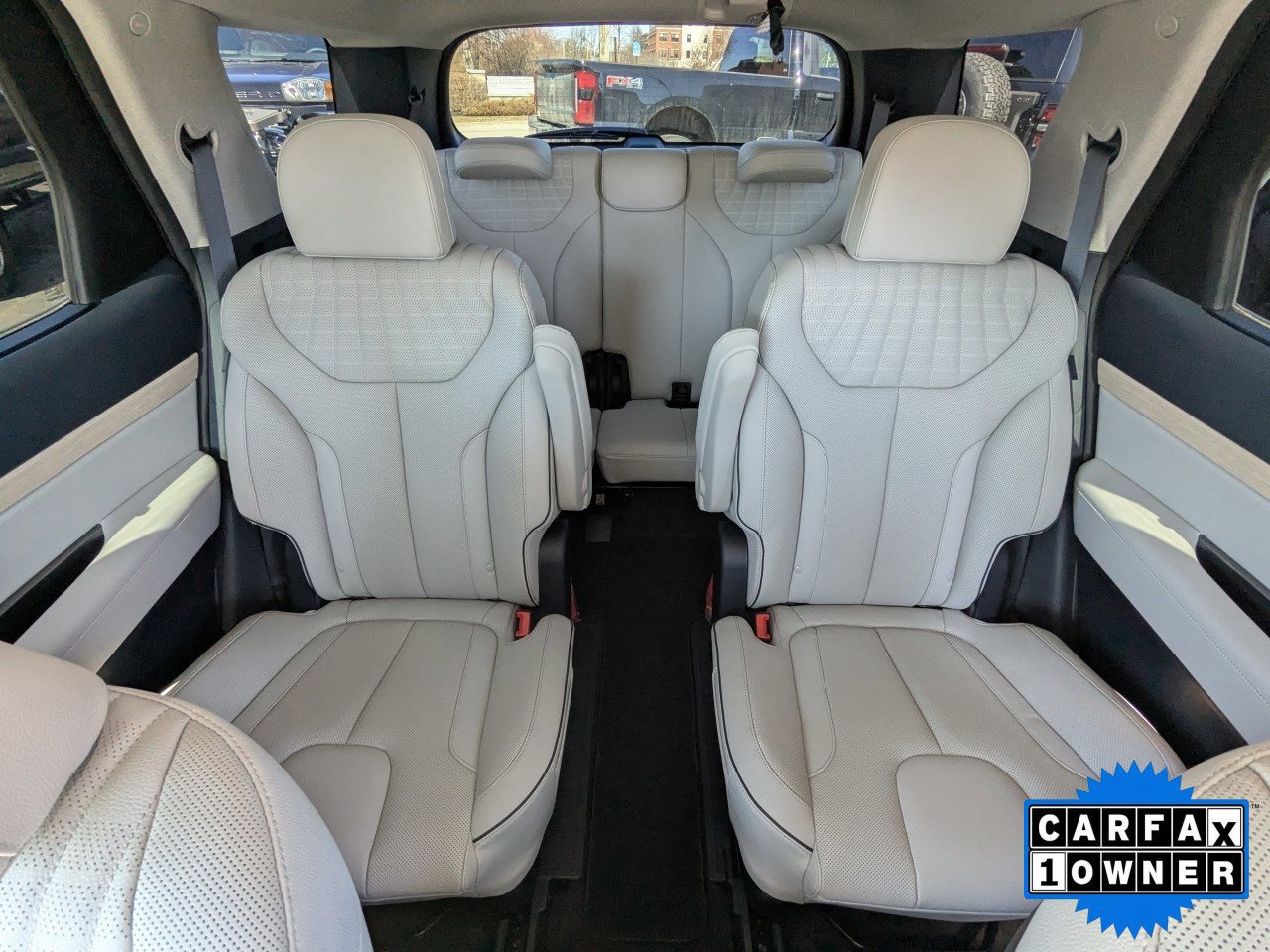 Used 2025 Hyundai Palisade Limited image 17