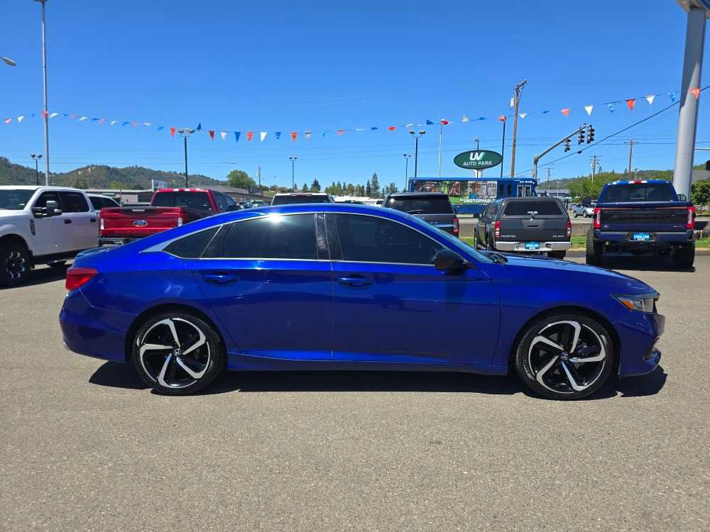 Used 2022 Honda Accord Sport image 6