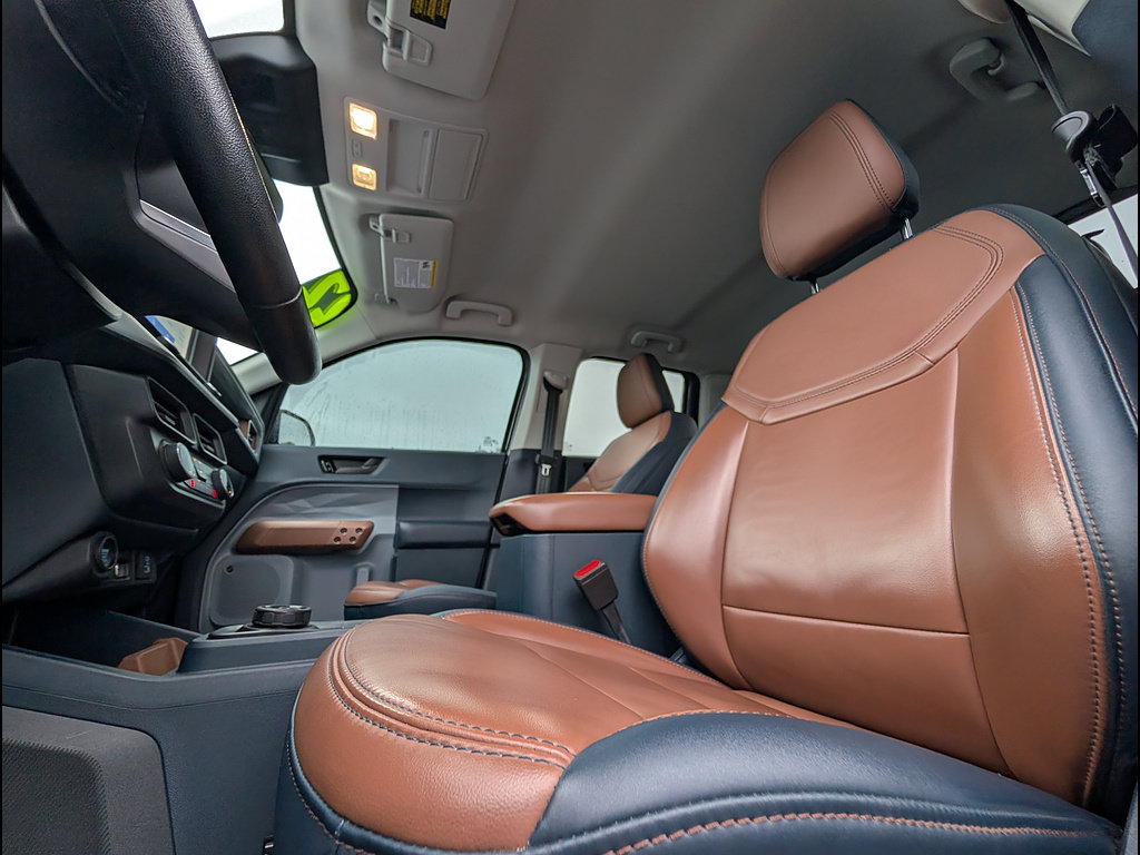 Certified 2022 Ford Maverick Lariat w/ Lariat Luxury Package FWD image 28