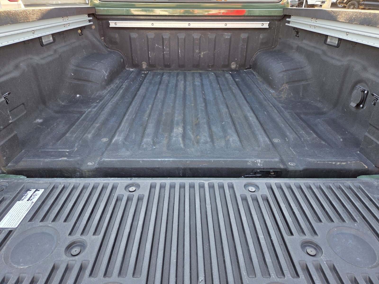 Used 2022 Nissan Frontier SV image 13