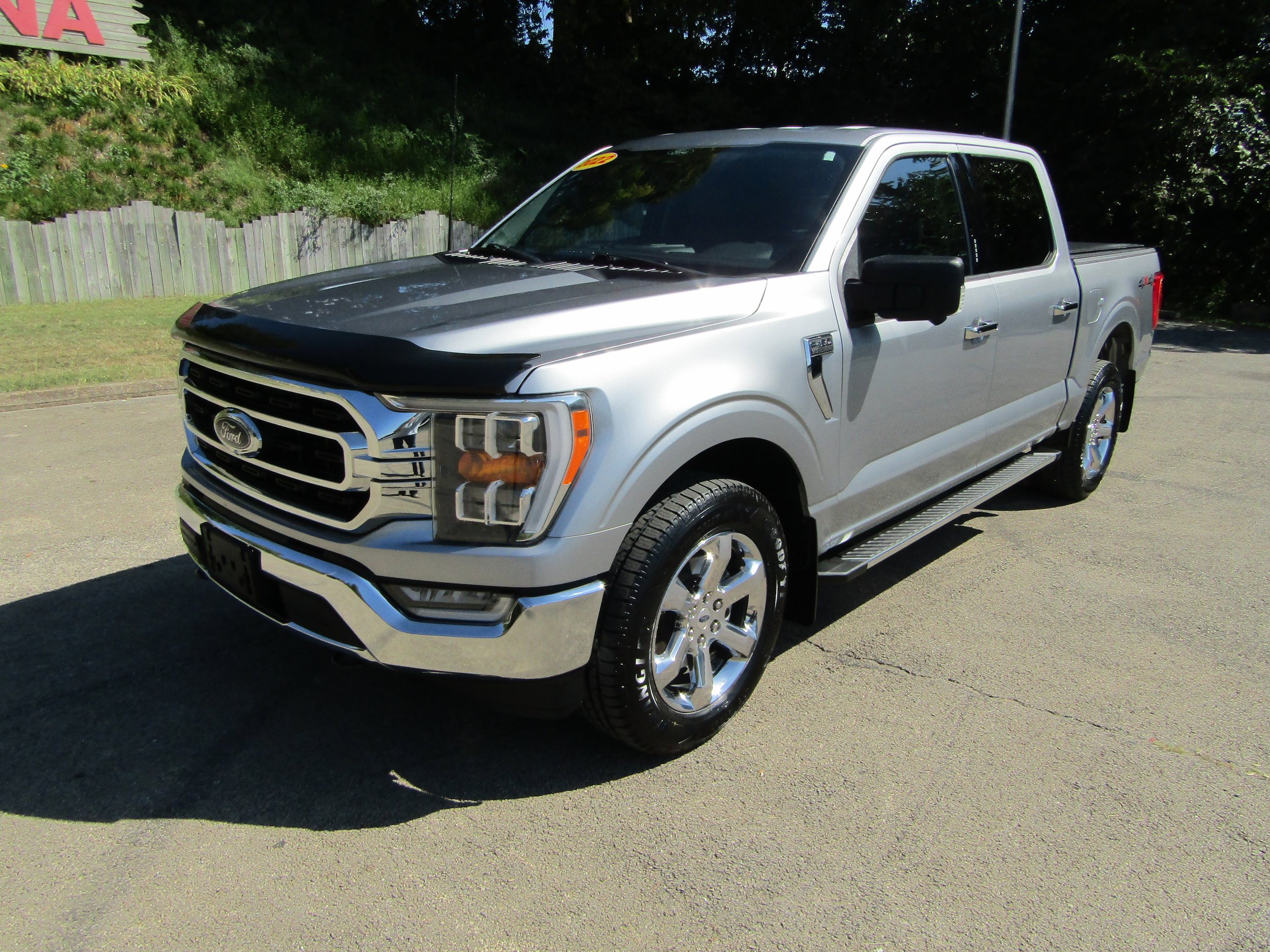 Certified 2022 Ford F150 XLT w/ Equipment Group 302A High AWD/4WD image 8