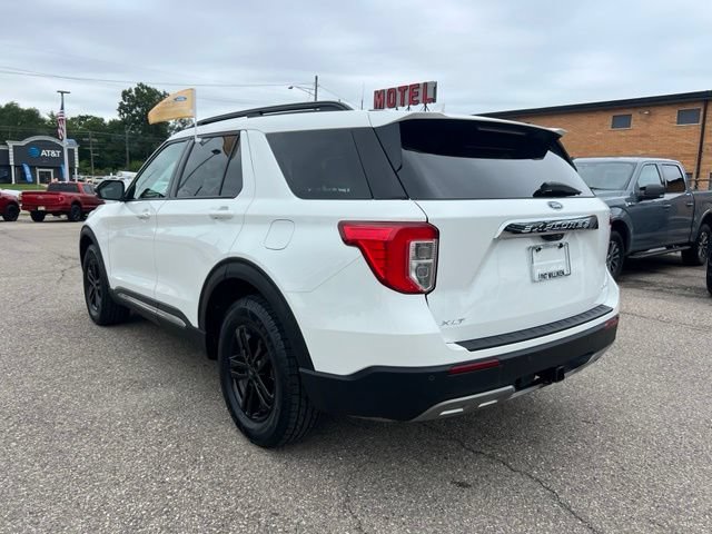 Certified 2023 Ford Explorer XLT w/ Equipment Group 202A AWD/4WD image 6