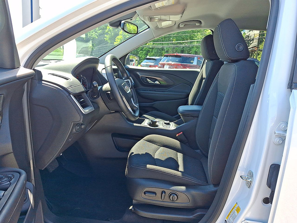 Used 2023 GMC Terrain SLE w/ Driver Convenience Package AWD/4WD image 11