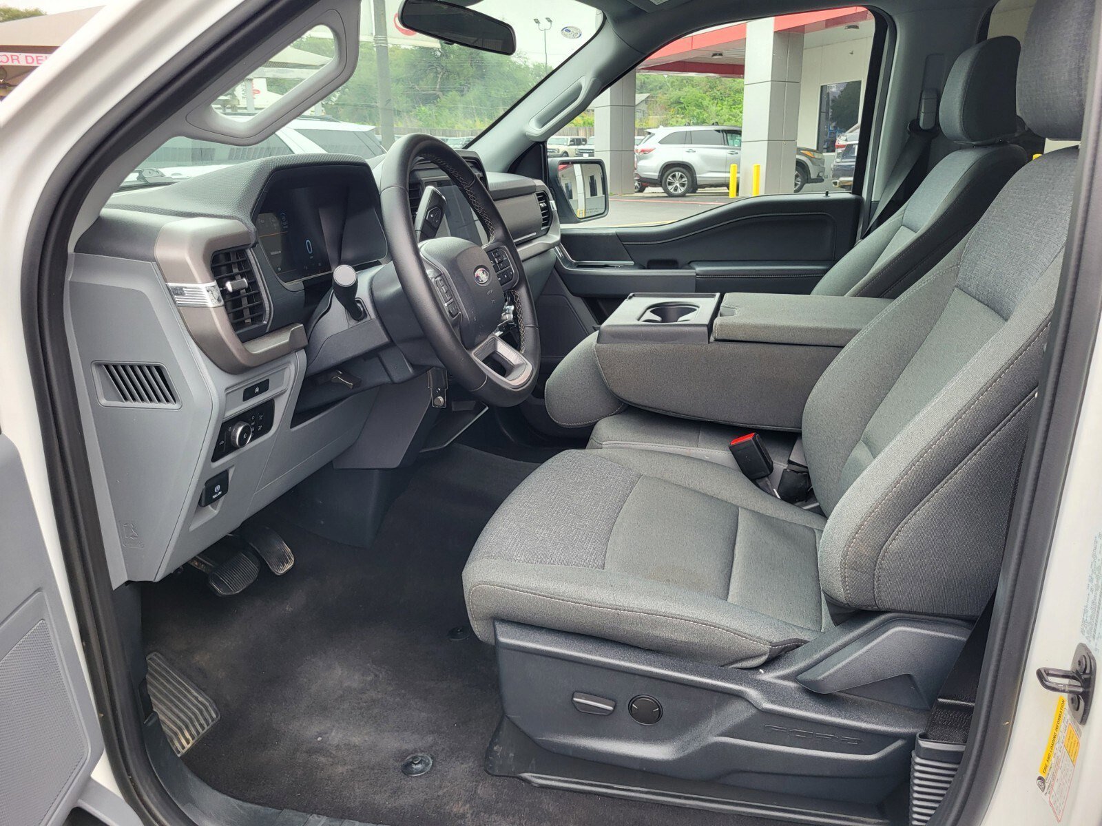 Certified 2025 Ford F150 XLT w/ Equipment Group 301A Standard AWD/4WD image 20