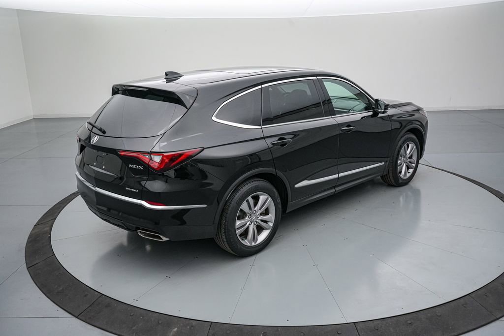Used 2023 Acura MDX SH-AWD image 4
