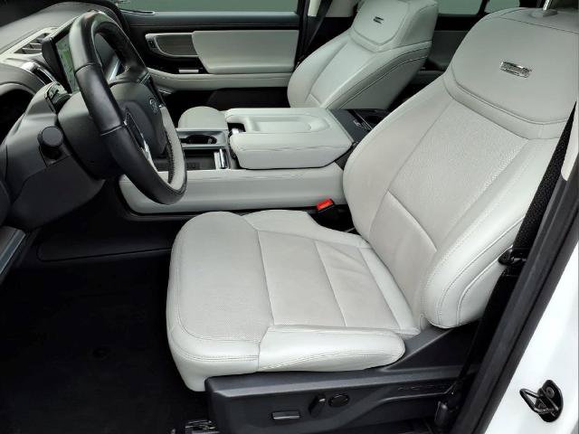 Certified 2025 Ford Expedition Max Platinum AWD/4WD image 8