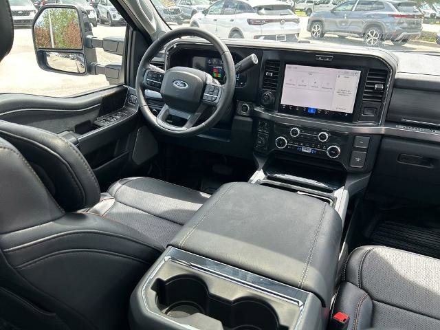 Certified 2025 Ford F250 Lariat w/ Lariat Ultimate Package AWD/4WD image 9