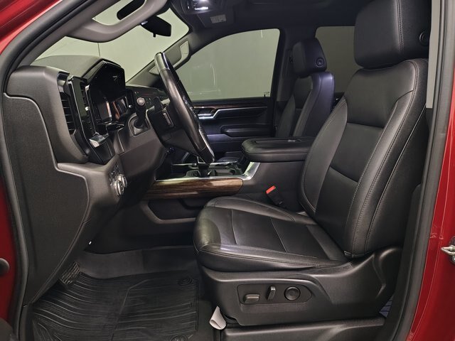 Used 2022 GMC Sierra 1500 Elevation w/ Elevation Premium Package AWD/4WD image 25