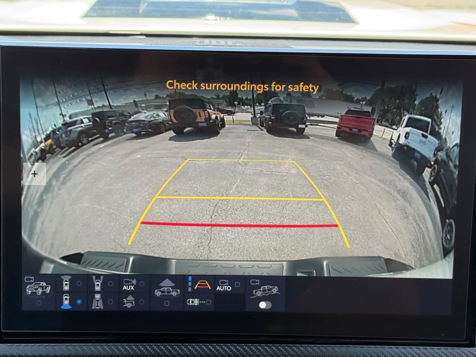 Used 2025 Toyota Tacoma TRD Pro w/ Tow Tech Package AWD/4WD image 19