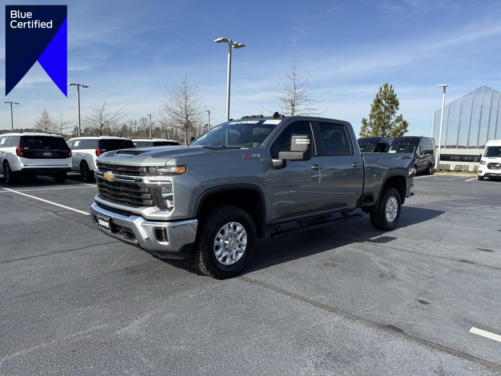 Used 2024 Chevrolet Silverado 2500 LT image 1