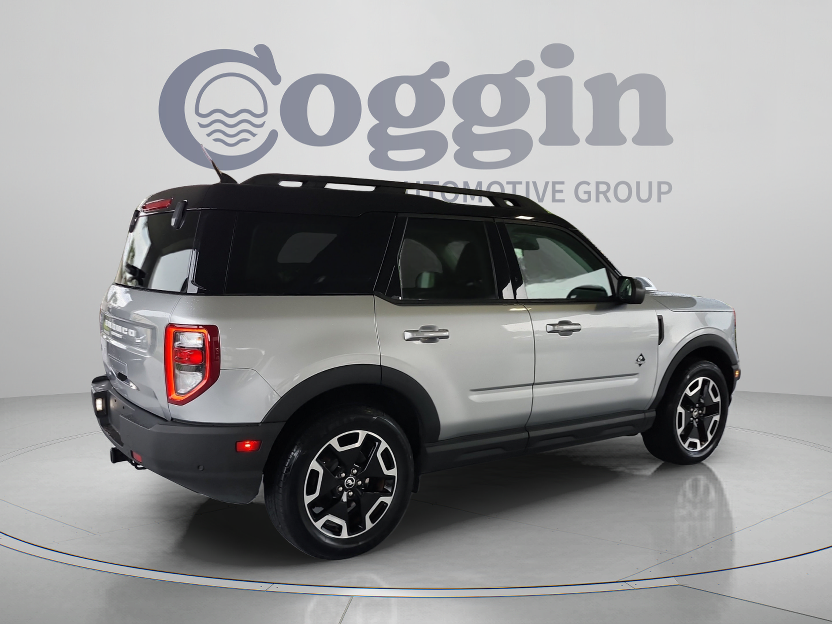 Certified 2023 Ford Bronco Sport Outer Banks w/ Tech Package AWD/4WD image 5