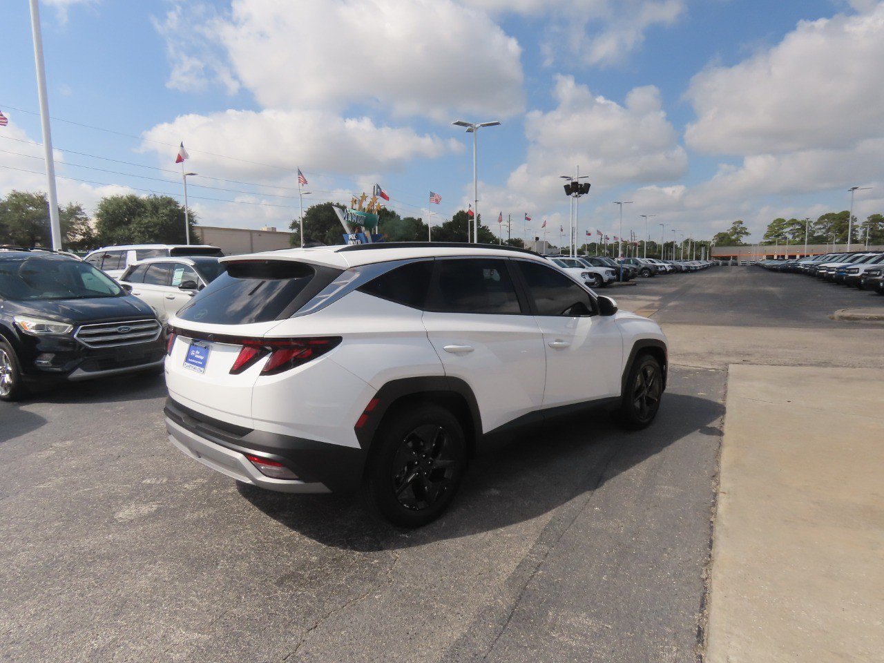 Used 2025 Hyundai Tucson SEL FWD image 9